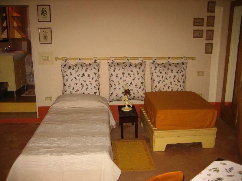 Bed & Breakfast Del Teatro Cagli Eksteriør bilde